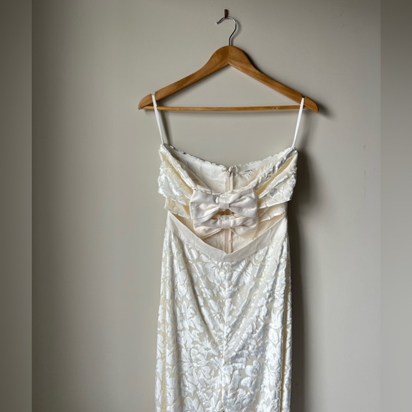 Tularosa Meave White Jumpsuit - Picture 4 of 6